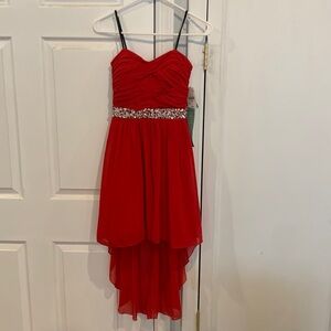 Missus/juniors size 1 red dress. Brand new with tags.